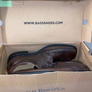 G.H. Bass & Co. Men’s Size 9.5M Dress Shoes Mahogany